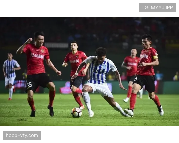 广州足球俱乐部新赛季主场获连胜，进攻效率提升引发关注