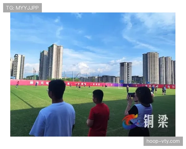 重庆铜梁龙主场迎战强敌,防线压力陡增 重庆铜梁龙主场迎战强敌,防线压力陡增